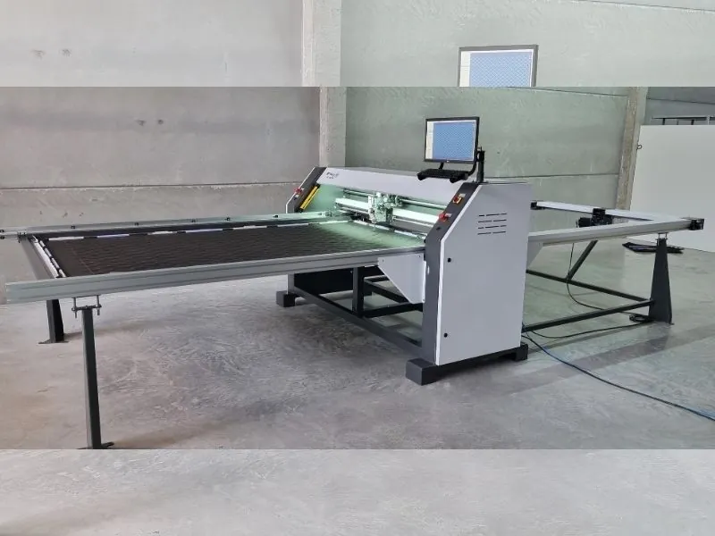 Máquina de costura programada BF-1500 A3